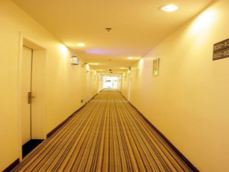 7Days Inn Xianning Hot Spring Pedestrian Street Shopping Park 外观 照片